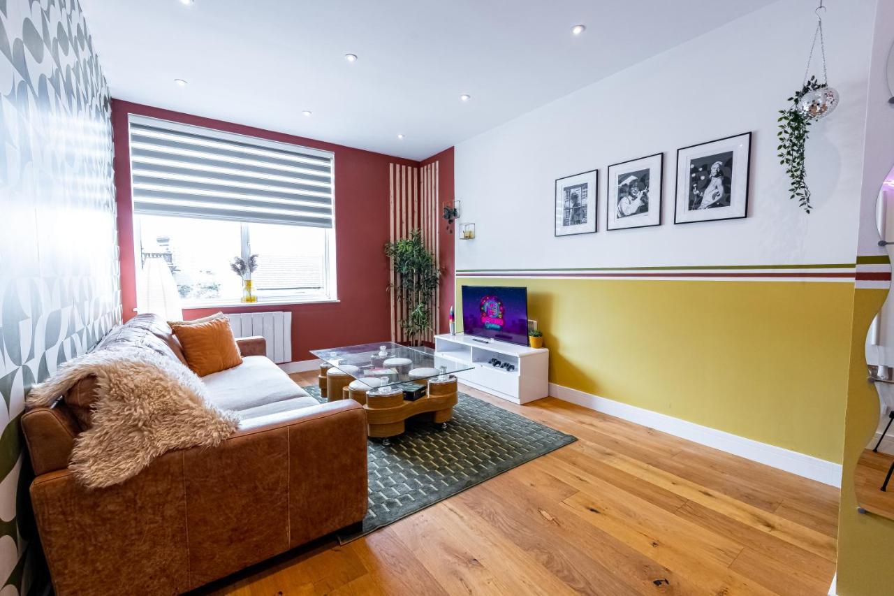 Burnham Beeches One-Bedroom Apartment By Belvilla スラウ エクステリア 写真