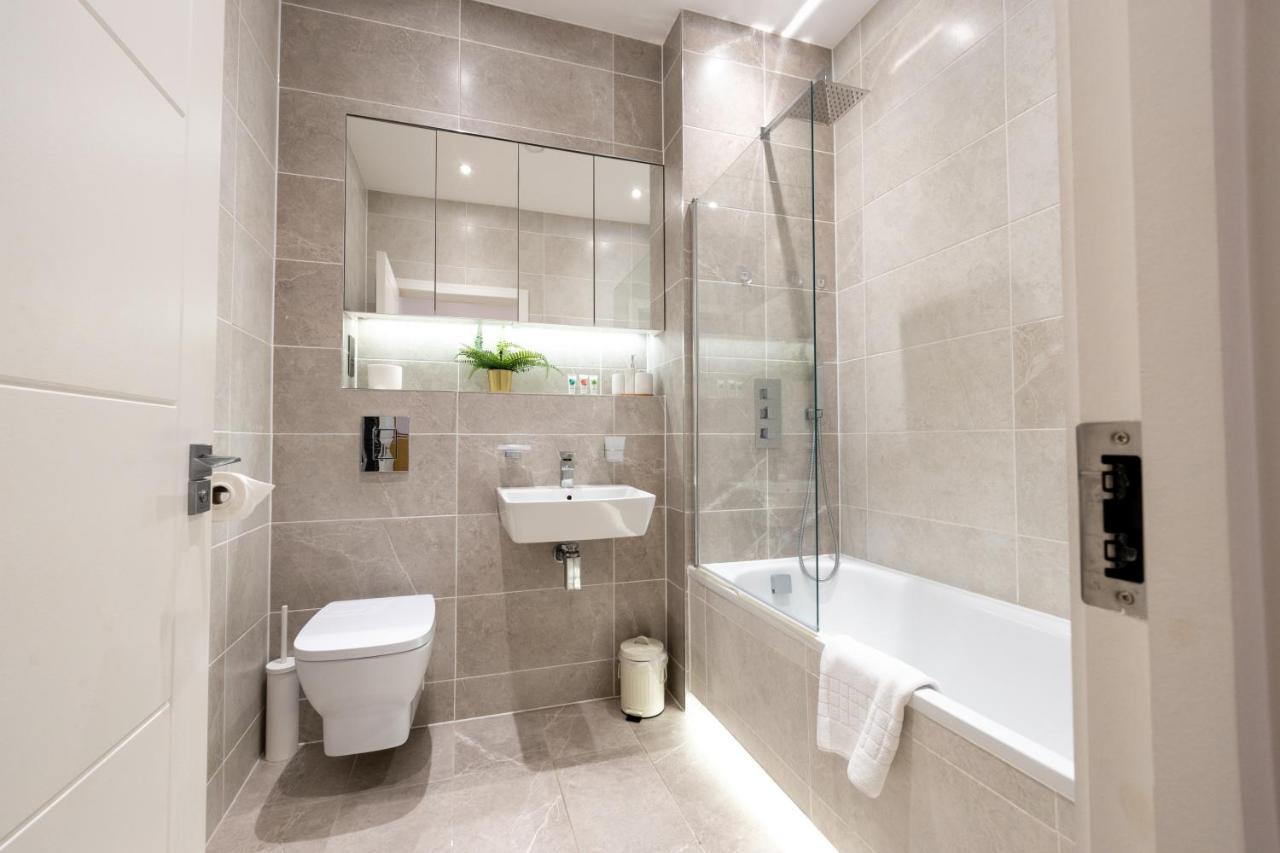 Burnham Beeches One-Bedroom Apartment By Belvilla スラウ エクステリア 写真